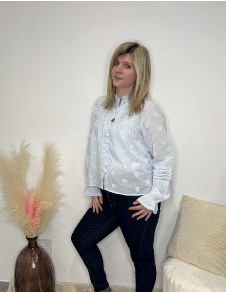 Blouse femme tendance bleu ciel mode