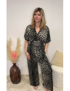 Combinaison femme léopard magique