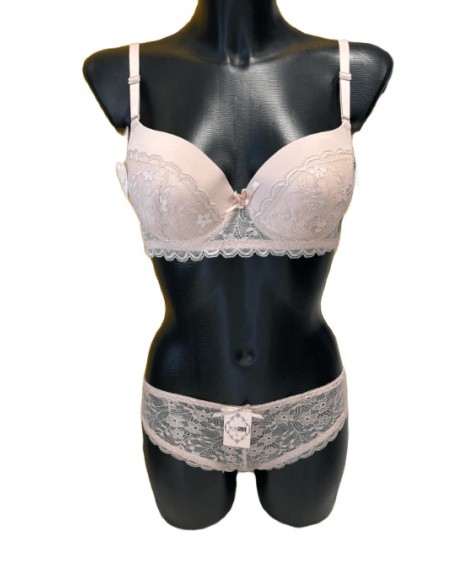 Ensemble sous vêtement beige