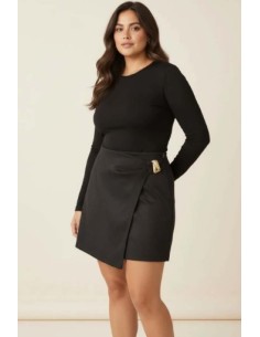 Jupe short femme en daim de la taille 36/50.