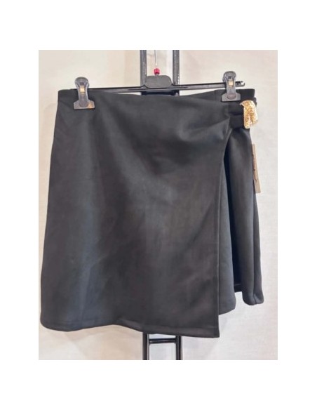 Jupe short femme en daim de la taille 36/50.