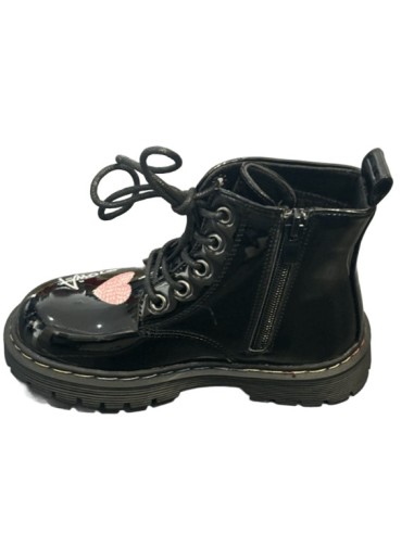 Bottines fille vernis noires avec motif Love | Style et confort