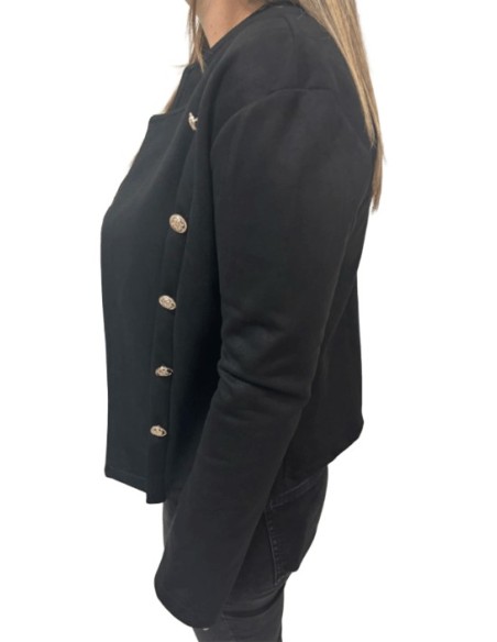 Veste noire pour femme – Élégance et caractère