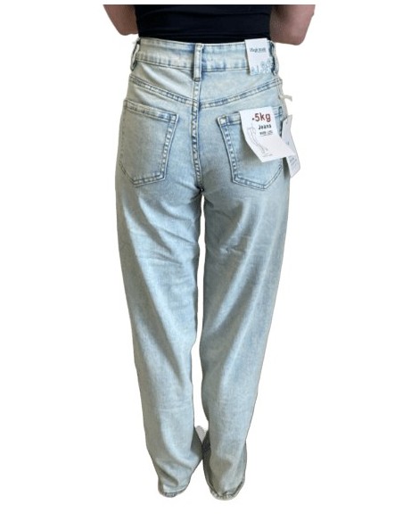 Jean bleu claire délavé – Coupe large et tendance
