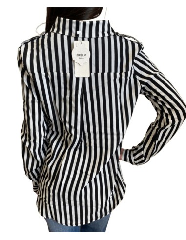 Chemise Femme à Rayures – Chic & Intemporelle | Blanc & Noir