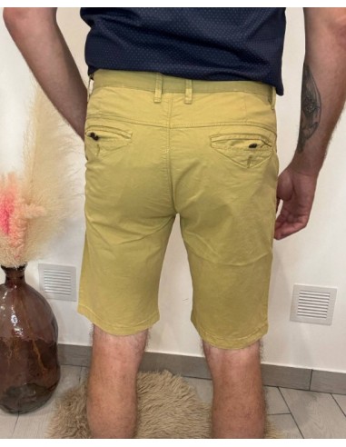 Short chino homme moutarde