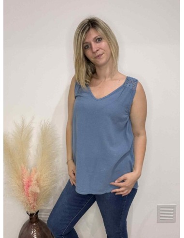 Top femme brodé bleu