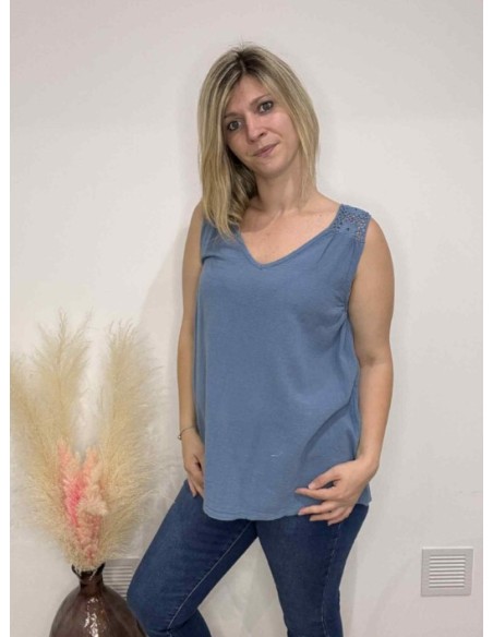 Top femme brodé bleu